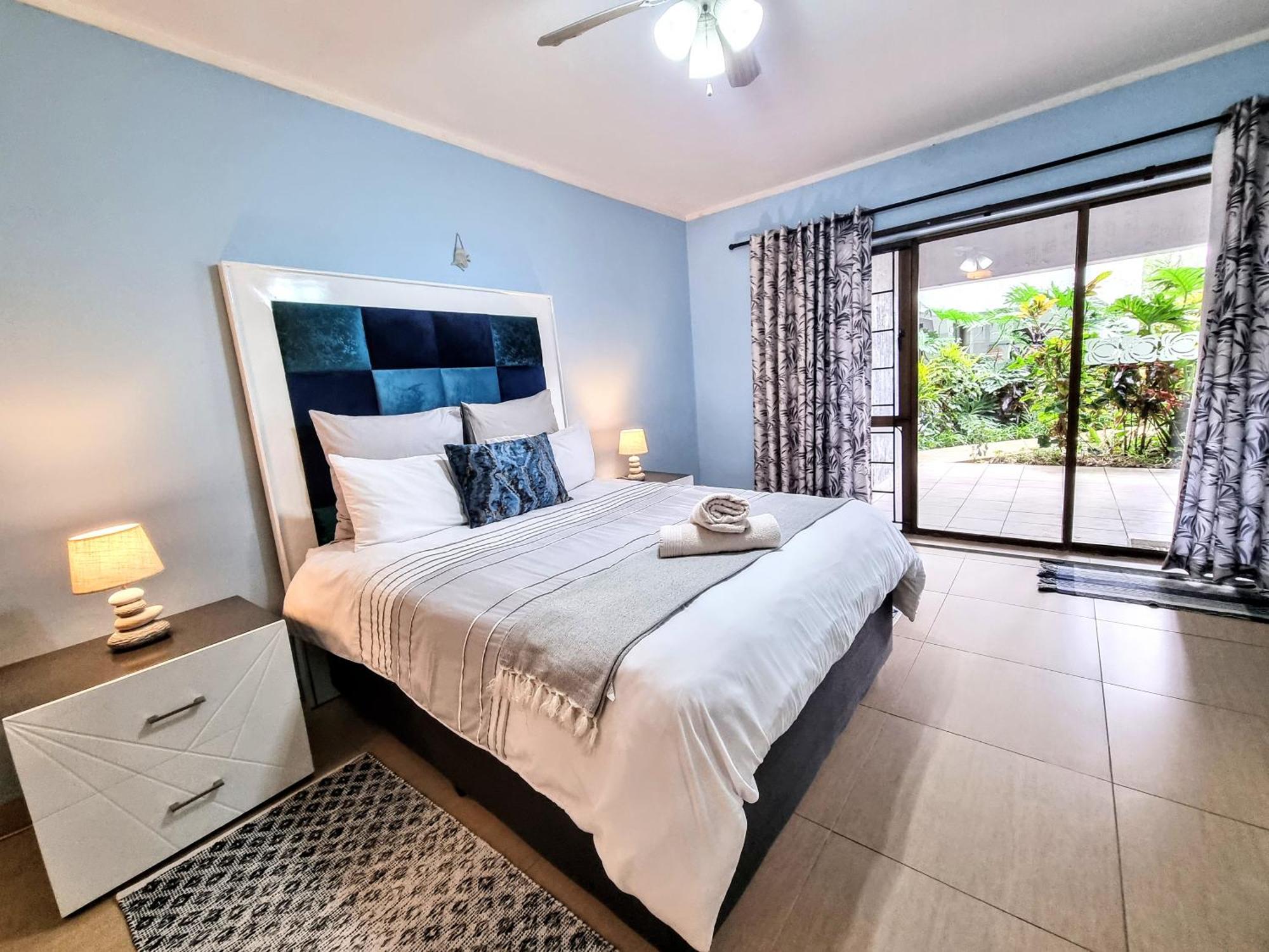 33 La Pirogue * Ballito